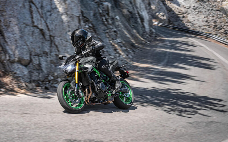 Kawasaki Z900 35kW 70kW