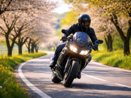 Motorrijden in de lente, dat kent gevaren.
