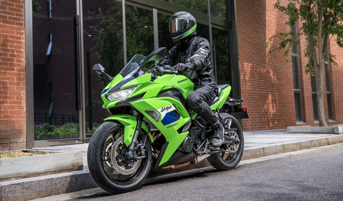 De Kawasaki Ninja 650, modeljaar 2027