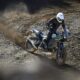 Actiefoto van een Kawasaki KLE650 SE in het terrein